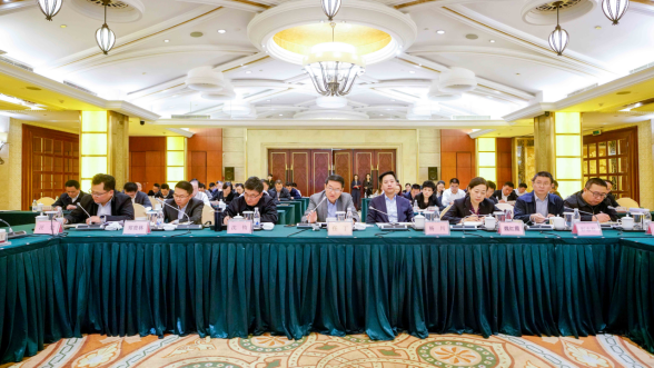 20191030143841021 奋力冲刺2019年 积极备战2020年 亿万先生mr官方网站集团召开2019年三季度运营分析暨工作推进会议