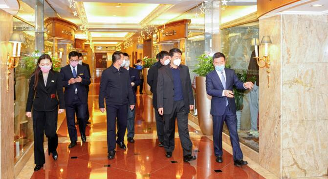 20202131721583324 集团党委书记、董事长任丁一行 赴锦江宾馆督导检查疫情防控工作