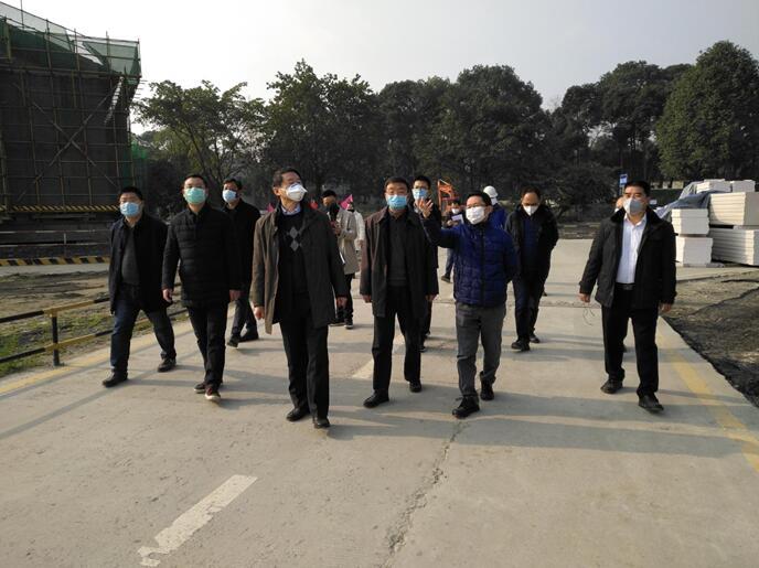 20202141537521841 集团党委书记、董事长任丁率队 赴金牛宾馆检查工作