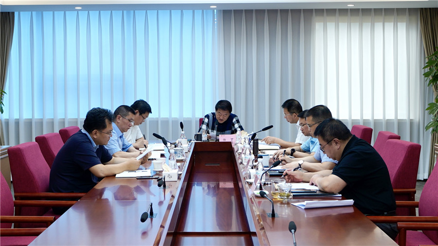 2021781757592412 省亿万先生mr官方网站集团党委理论学习中心组专题学习研讨习近平总书记“七一”重要讲话