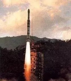 d4cfdef6-4872-4107-ab21-10e58761a7e6 建党100周年特别专栏(七)