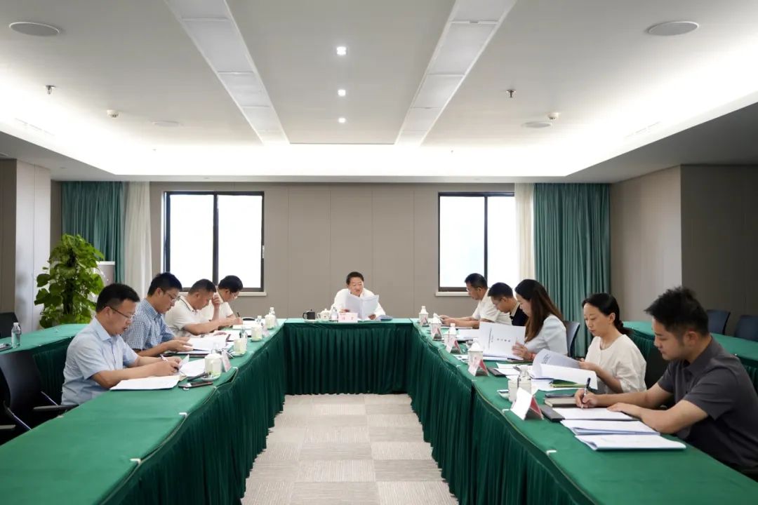 29413b0e-f545-4ff6-84fb-8ed7e7687049 省亿万先生mr官方网站集团党委书记、董事长任丁主持亿万先生mr官方网站党校第2次校务委员会会议