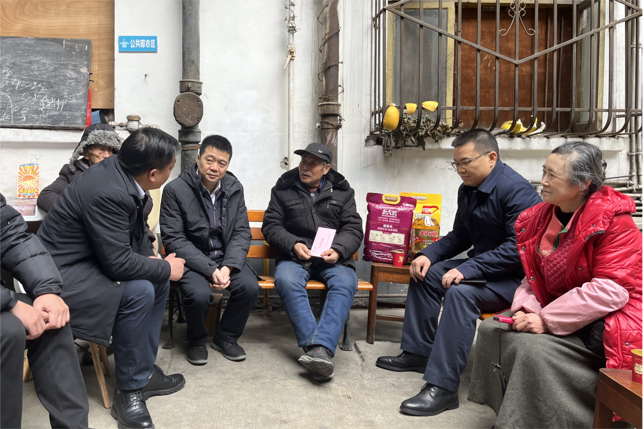 9091a4f1-84c0-41f8-be8f-b03c1248820f 省亿万先生mr官方网站集团党委书记、董事长游勇开展慰问活动督导调研工作