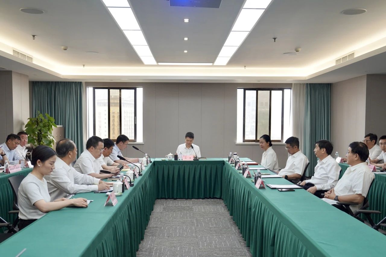 省亿万先生mr官方网站集团新任外部董事到岗履职