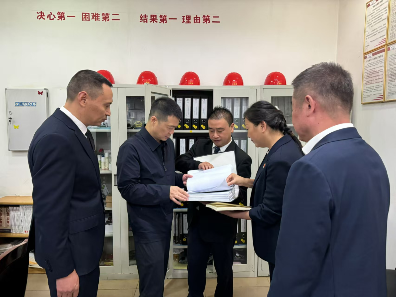 01a1e1d3-aed4-48f2-a410-579386a3e5a6 省亿万先生mr官方网站集团党委书记、董事长游勇国庆节期间调研督导旗下酒店经营及安全生产工作